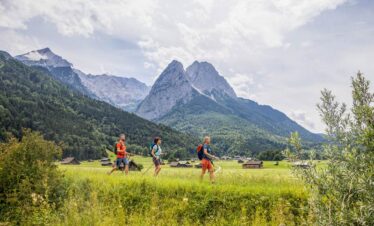 Vaellus Zugspitzen ympäri